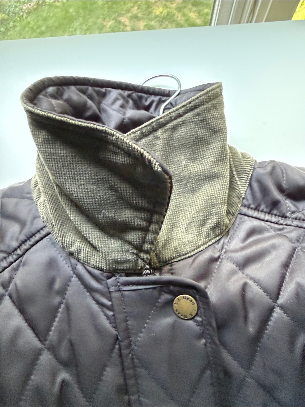 Classic LL Bean Quilted Women's Jacket - Picture 8 of 9